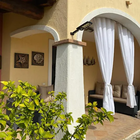 Prázdninový dům Vacation Casagora *